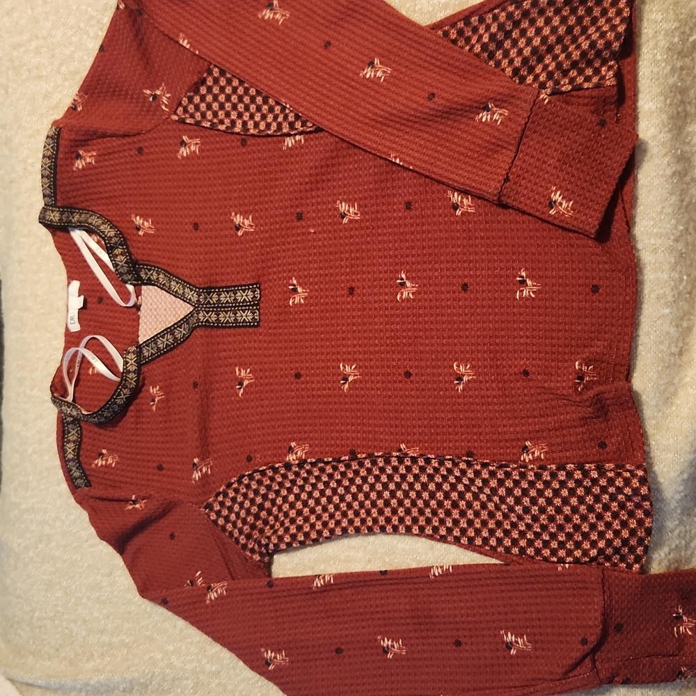 DR2 large long sleeve top